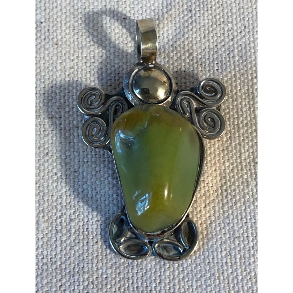 Vintage Green Turquoise & Tibetan Silver Tone Pendant